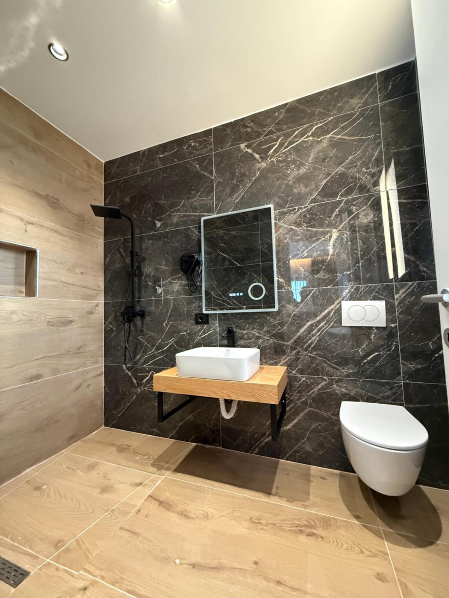 Hotel Imperial Спілє Екстер'єр фото